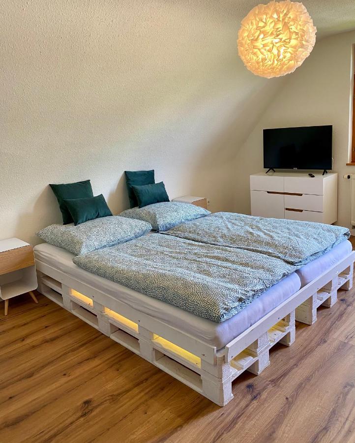 אייכהלדן Ferienhaus Mit 5* Luxus Im Schwarzwald מראה חיצוני תמונה